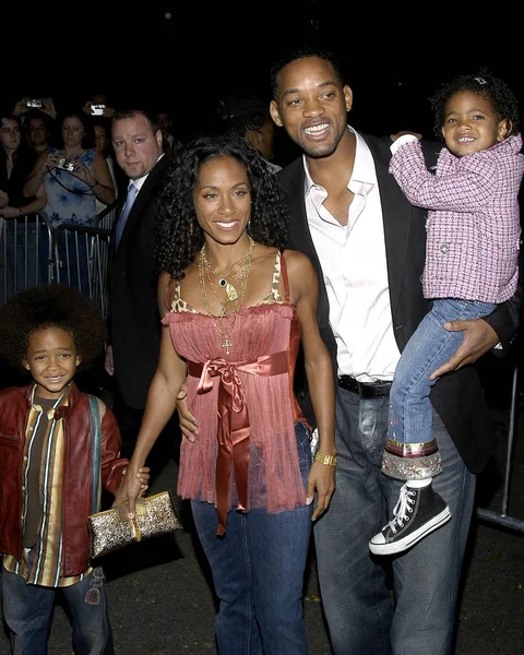 Smith Esposa Jada Pinkett Smith Con Sus Hijos Sharkspeare Park — Foto de Stock