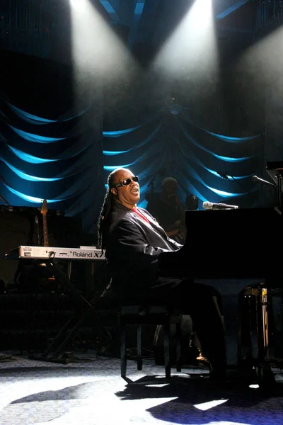 Stevie Wonder Llegada Angel Ball Benefit Para Fundación Para Investigación — Foto de Stock