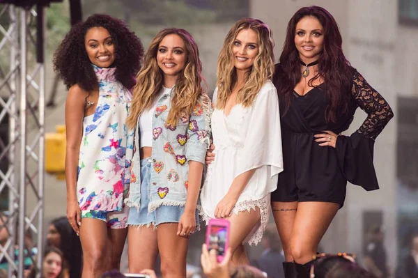 43 Perrie Edwards Stock Photos Free Royalty Free Perrie Edwards Images Depositphotos