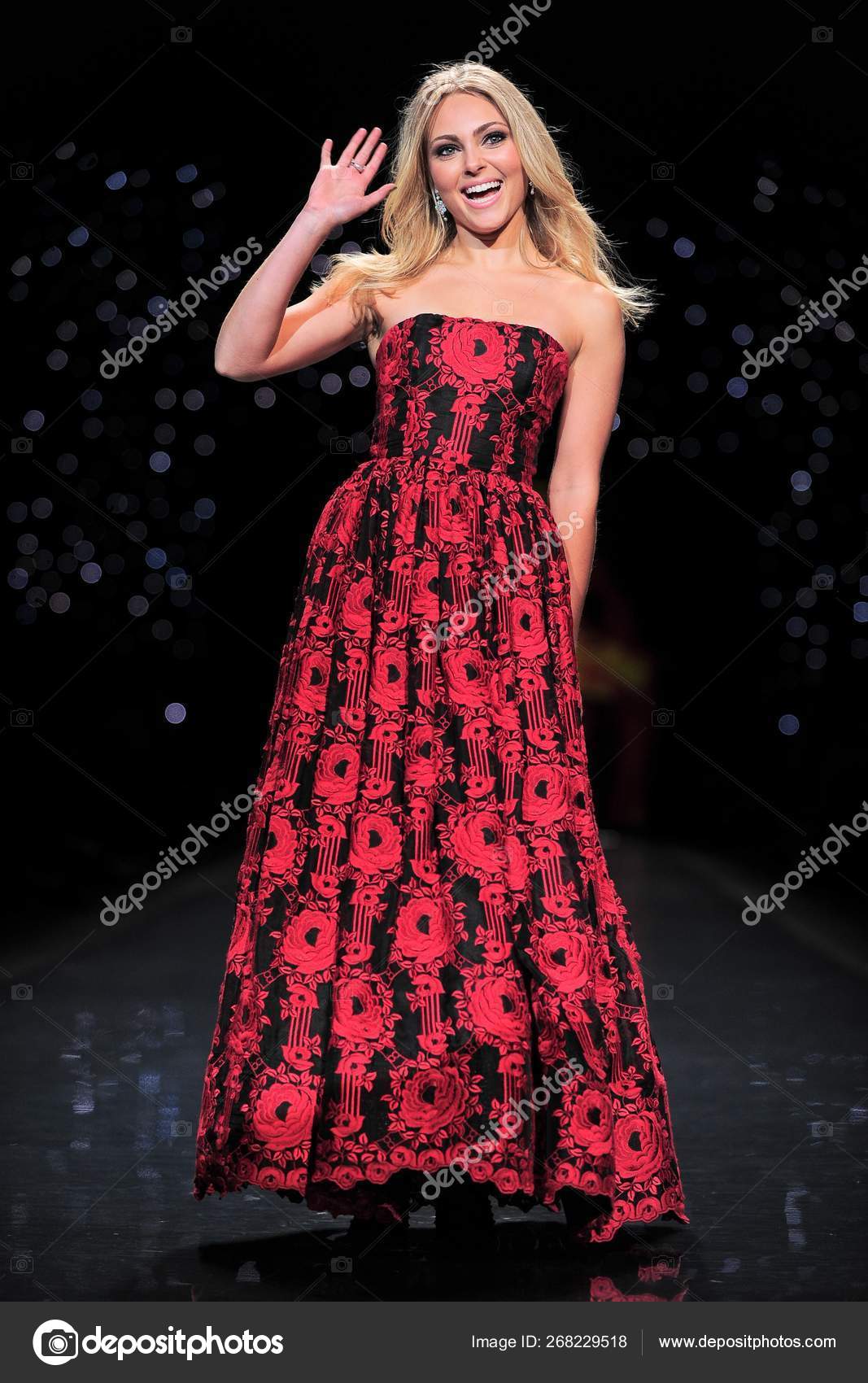 Alice and on sale olivia red dress