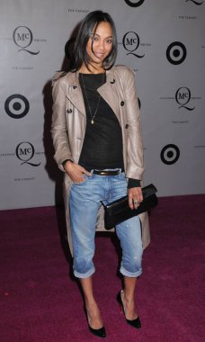 Zoe Saldana, Mcq Alexander Mcqueen için Hedef Tahsilatı, St. Johns Center, New York, Ny 2 / 13 / 2009 Fotoğraf: Quoin Pics / Everett Koleksiyonu / Everett Fotoğraf: Quoin Pics / Everett Koleksiyonu / Everett Koleksiyonu 