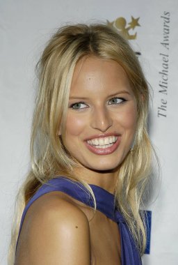 Model Karolina Kurkova Capitale 10 Yıllık Michael Ödülleri, Haziran 14, 2004 New York. (Fotoğraf: S. Sarac/Everett Collection)