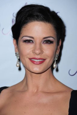 Catherine Zeta-Jones bir küçük gece müzik açılış gecesi için parti sonra Party, Tavern yeşil Central Park, New York, NY Aralık 13, 2009. Fotoğraf: Gregorio T. Binuya/Everett Collection