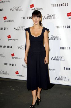 Jennifer Love Hewitt Ghost Whisperer ve Threshold CBS Premieres için gelenler, Hollywood Forever Cemetery, Los Angeles, CA, Eylül 09, 2005. Fotoğraf: Michael Germana/Everett Collection