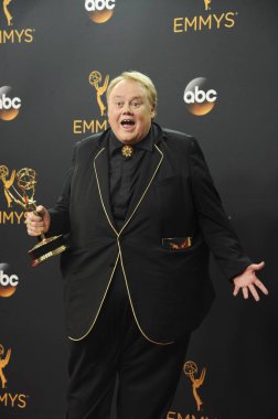 Louie Anderson için basın odasında 68. yıllık Primetime Emmy Ödülleri 2016-basın odası, Microsoft Theater, Los Angeles, CA Eylül 18, 2016. Fotoğraf: Elizabeth Goodenough/Everett Collection