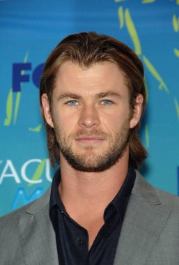 Chris Hemsworth için basın odasında 2011 Teen Choice Ödülleri - Basın Odası, Gibson Amfitiyatro, Los Angeles, Ca Ağustos 7, 2011. Fotoğraf: Michael Germana / Everett Koleksiyonu