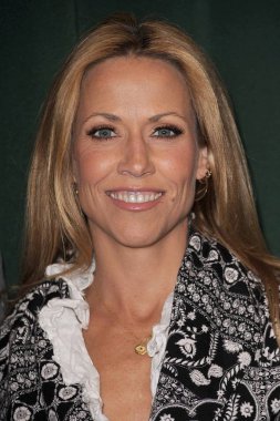 Sheryl Crow için gelenler Sheryl Crow için Kitap İmzalama if It Makes You Healthy, Barnes & Noble Warren Street, New York, Ny Mart 29, 2011. Fotoğraf: Kristin Callahan / Everett Koleksiyonu