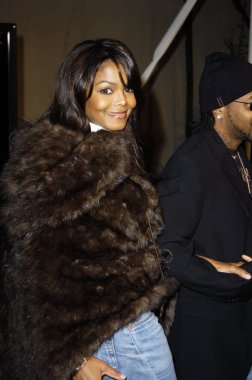 Janet Jackson ve Jermaine Dupri Ray prömiyeri, Los Angeles, CA Ekim 19, 2004. (fotoğraf: Michael Germana/Everett Collection)