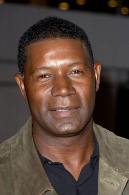 Dennis Haysbert Jarhead Premiere için gelenler, Arclight Hollywood Sineması, Los Angeles, Ca, Ekim 27, 2005. Fotoğraf: Michael Germana / Everett Koleksiyonu