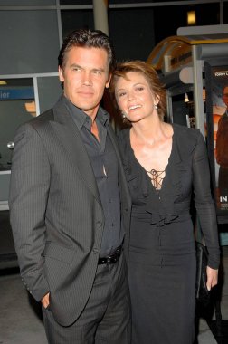 Josh Brolin, Diane Lane, Elah Premiere Vadisi 'Nde, Arclight Hollywood Sineması, Los Angeles, CA, 13 Eylül 2007 için gelenler. Fotoğraf: Dee Cercone/Everett Collection