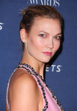 Karlie Kloss Wall Street Journal'S Wsj Mag Innovator Ödülleri için gelenler 2015, Museum of Modern Art (Moma), New York, Ny Kasım 4, 2015. Fotoğraf: Gregorio T. Binuya / Everett Koleksiyonu