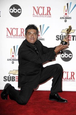 George Lopez Alma Ödülleri için basın odasında 2007 - Basın Odası, Pasadena Civic Auditorium, Pasadena, Ca, Haziran 01, 2007. Fotoğraf: Michael Germana / Everett Koleksiyonu