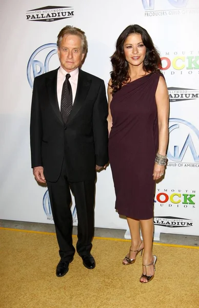 Michael Douglas Catherine Zeta Jones Con Vestido Monique Lhuillier Las — Foto de Stock