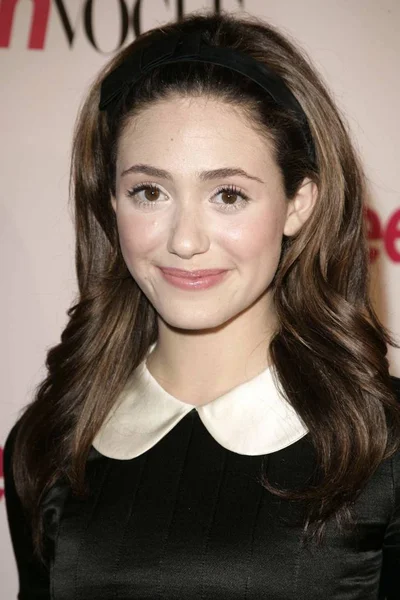 Emmy Rossum Przy Przyjazdów Teen Vogue Młody Hollywood Issue Party — Zdjęcie stockowe