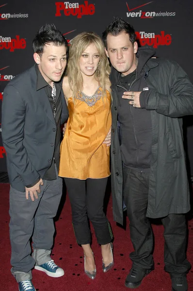 Joel Madden Hilary Duff Benji Madden Chegadas Para Teen People — Fotografia de Stock