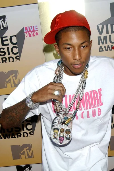 Mtv Video Müzik Ödülleri Vma 2006 Için Gelenlerde Pharrell Gelenler — Stok fotoğraf