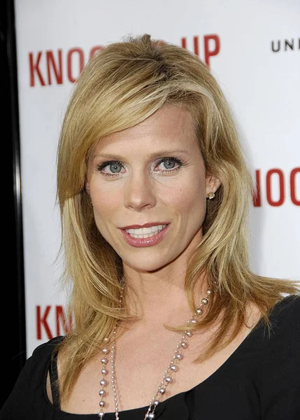 Cheryl Hines Beérkezések Felkoppintva Premiere Universal Pictures Mann Village Theatre — Stock Fotó