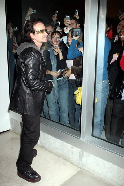 2005년 10월 09일 스텔란 갤러리 주년을 기념하는 코르빈 전시회에 도착한 — 스톡 사진