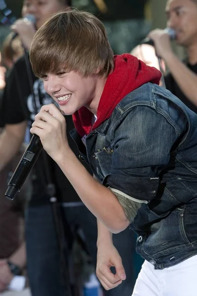 Justin Bieber Scéně Dnešní Nbc Show Koncert Justinem Bieberem Rockefellerem — Stock fotografie
