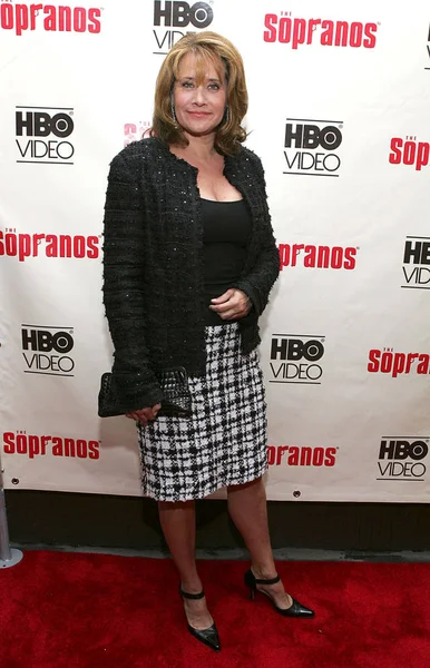 Lorraine Bracco Arrivals Hbo Soprano Fifth Season Dvd Release Party — Stock Photo, Image