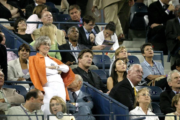 亚历克 鲍德温 塞德尔参加美国网球公开赛 阿瑟阿什体育场 法拉盛 2005年9月1日 照片由 埃弗雷特收藏 — 图库照片