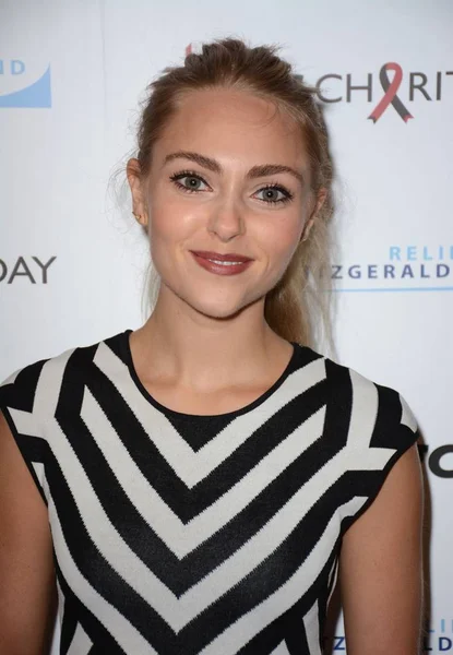 Annasophia Robb Närvaro För Bgc Partners Årliga Välgörenhet Dag Bgc — Stockfoto