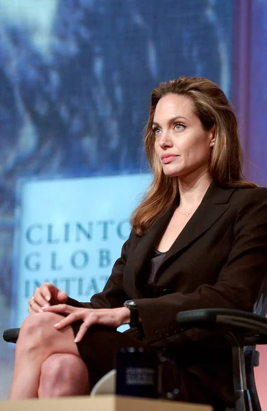 Angelina Jolie Conferencia Prensa Para Tercera Cumbre Iniciativa Global Clinton —  Fotos de Stock