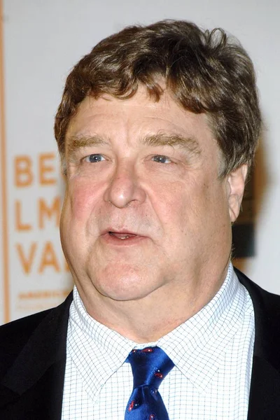 John Goodman Bij Aankomst Voor Speed Racer Première Slotavond Van — Stockfoto