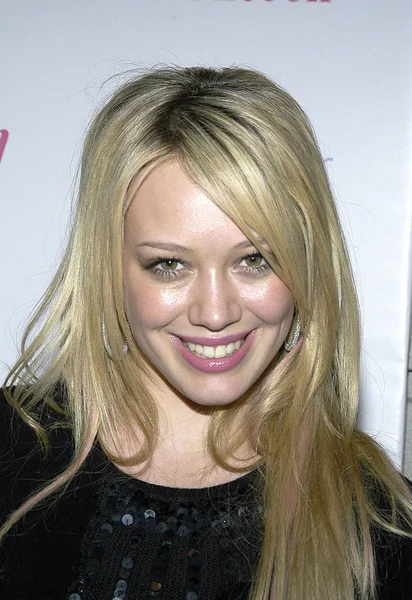 Hilary Duff Výročí Párty Pro Sedmnáctý Časopis Oslava Nového Filmu — Stock fotografie