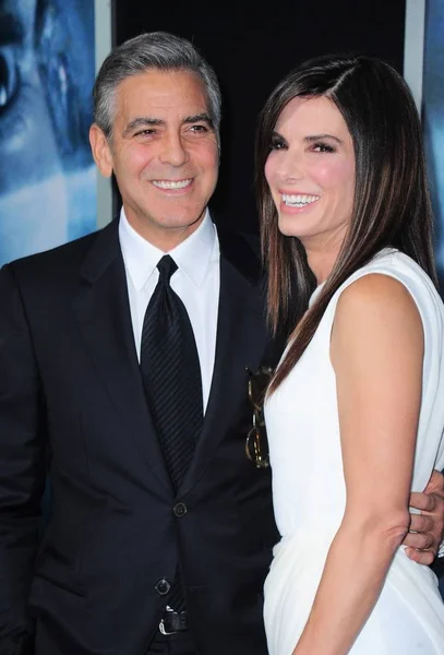 George Clooney Sandra Bullock Arrivals Gravity Premiere Amc Lincoln Square — Foto de Stock