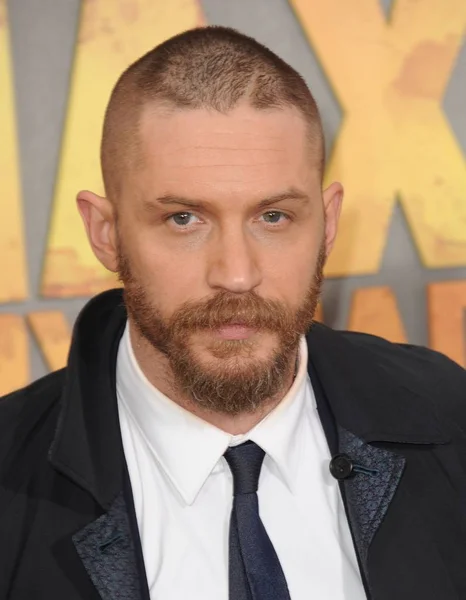 Tom Hardy Při Příjezdu Mad Max Fury Road Premiere Tcl Royalty Free Stock Fotografie