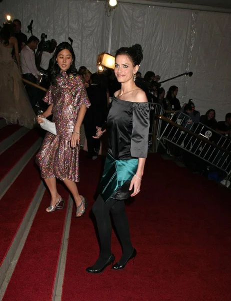 Amanda Peet Indossando Marc Jacobs Agli Arrivi Poiret King Fashion Immagini Stock Royalty Free