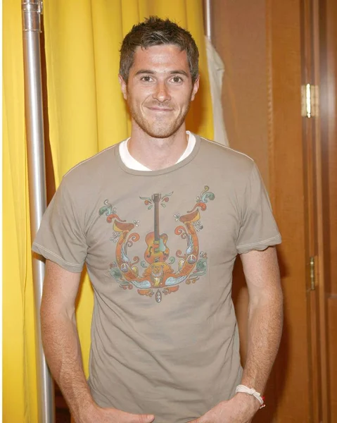 Dave Annable Lucky Club Gift Lounge 2007 2008 Network Upfronts Imagens De Bancos De Imagens Sem Royalties