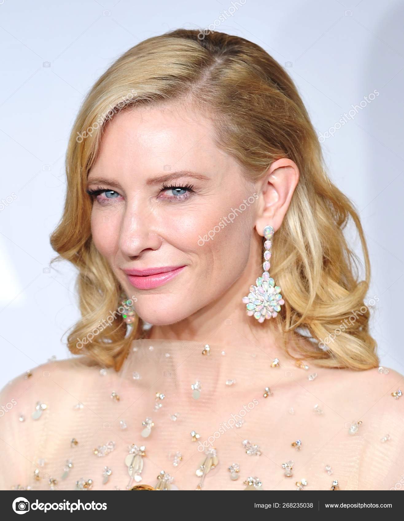 Cate Blanchett Wearing Chopard Earrings Best Performance Actress