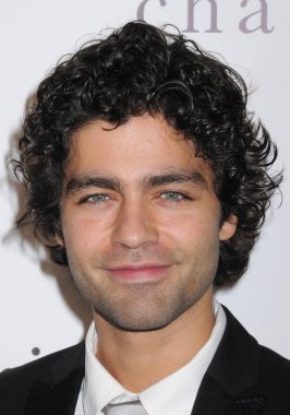 Adrian Grenier hayır için gelenler de: su 3 Yıllık Yardım Gala, Metropolitan Pavilion, New York, Ny, Aralık 15, 2008. Fotoğraf: Quoin Pics / Everett Koleksiyonu