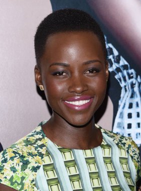 Lupita Nyong'o Oscar Adayı Lupita Nyong'o için Dujour Dergisi Öğle Yemeği için gelenler, Tereyağı, New York, Ny Şubat 19, 2014. Fotoğraf: Eli Winston /Everett Collection