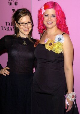 Lisa Loeb, Tarina Tarantino Tarina Tarantino Kuyumcu Açılış için gelenler, Batı Hollywood, Ca, Ekim 05, 2005. Fotoğraf: David Longendyke / Everett Koleksiyonu