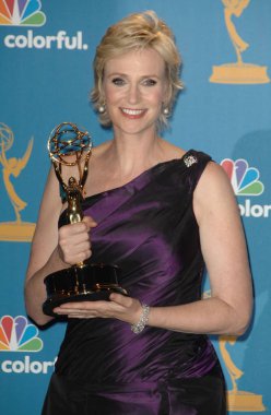 Jane Lynch Televizyon Sanatları Akademisi için basın odasında 62 Primetime Emmy Ödülleri - Basın Odası, Jw Marriott Medya Merkezi, Los Angeles, Ca Ağustos 29, 2010. Fotoğraf: Dee Cercone /Everett Collection