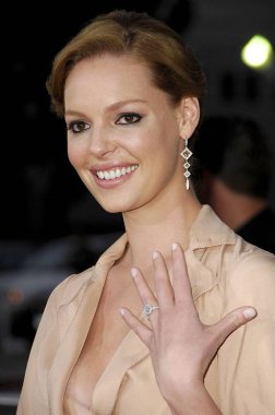 Katherine Heigl Knocked Up Premiere için gelenler Universal Pictures, Westwood Mann's Village Tiyatrosu, Los Angeles, Ca, Mayıs 21, 2007. Fotoğraf: Michael Germana / Everett Koleksiyonu