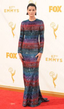 Jaimie Alexander (Armani Prive giyiyor) 67 Primetime Emmy Ödülleri için gelenler 2015 - Arrivals 1, Microsoft Theater (eski Nokia Theatre L.A. Live), Los Angeles, Ca Eylül 20, 2015. Fotoğraf: Elizabeth Goodenough / Everett Koleksiyonu