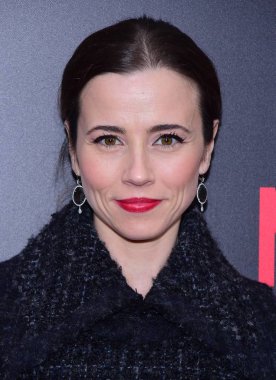 Linda Cardellini at arrivals for BLOODLINE Series Premiere, The School of Visual Arts (SVA) Theatre, New York, NY March 3, 2015. Photo By: Gregorio T. Binuya/Everett Collection