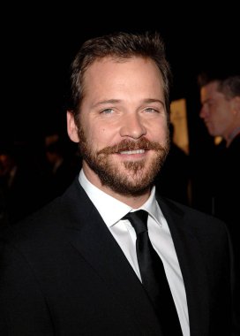 Peter Sarsgaard Universal Pictures, Ziegfeld Tiyatrosu, New York, Ny, Ekim 30, 2005 tarafından Jarhead Premiere için gelenler. Fotoğraf: Brad Barket / Everett Koleksiyonu