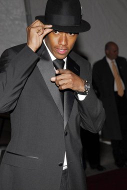 Nick Cannon Metropolitan Müzesi Sanat Kostüm Enstitüsü Gala-Poiret için gelenler: moda kralı, Metropolitan Sanat Müzesi, New York, NY, Mayıs 07, 2007. Fotoğraf: Ray tamarra/Everett Collection