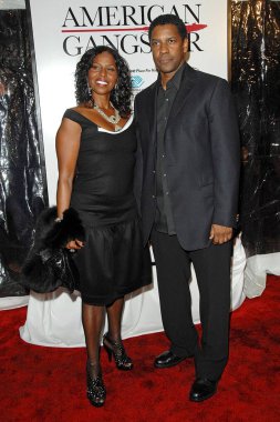 Denzel Washington, The American Gangster Premiere to Benefit Boys & Girls Clubs of America, Apollo Theater in Harlem, New York, Ny, 19 Ekim 2007'ye geliyor. Fotoğraf: George Taylor / Everett Koleksiyonu
