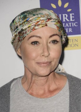 Shannen Doherty at arrivals for Stand Up To Cancer 2016, Walt Disney Concert Hall, Los Angeles, CA September 9, 2016. Photo By: Elizabeth Goodenough/Everett Collection clipart