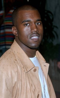Kanye West ı özel tarama, robot, Beekman Tiyatrosu 'nda 14 Temmuz 2004 NY. (Brad barket/Everett Collection tarafından fotoğraf)