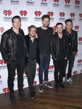 Bir Cumhuriyet, Ryan Tedder Paris Las Vegas 'ta iHeartRadio Ultimate Valentine ' 's Escape için sıcak Tub zaman makinesi tarafından sunulan 2, Brooklyn Bowl Las Vegas Içinde LINQ, Las Vegas, NV Şubat 21, 2015. Fotoğraf: Mora/Everett Collection