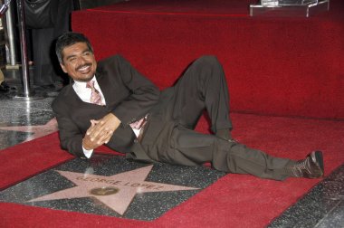 George Lopez George Lopez için Hollywood Walk of Fame Star için indüksiyon töreninde, Hollywood Bulvarı, Los Angeles, Ca, Mart 29, 2006. Fotoğraf: Michael Germana / Everett Koleksiyonu