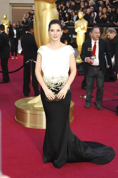 Sandra Bullock Vestindo Vestido Marchesa Chegadas Para 84Th Annual Academy — Fotografia de Stock