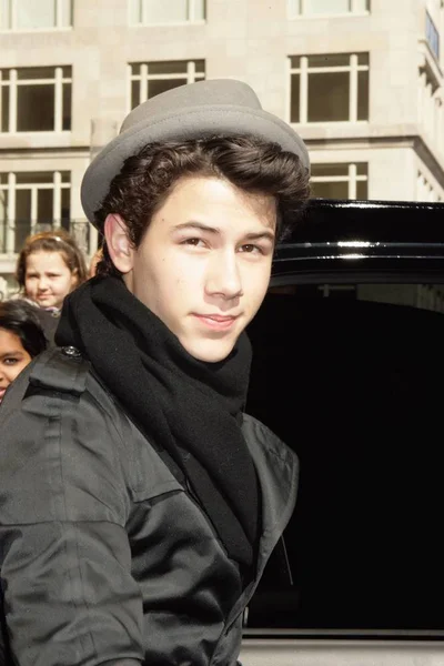 Nick Jonas Out Jonas Brothers Sighting New York Upper West — Photo